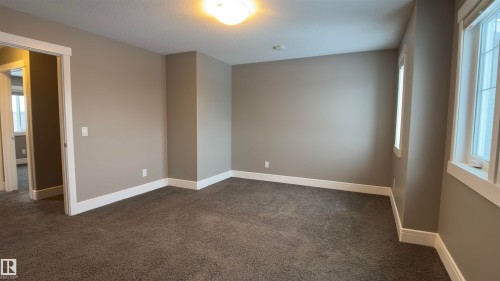 616 175A Street Sw, Edmonton, AB - Indoor Photo Showing Other Room