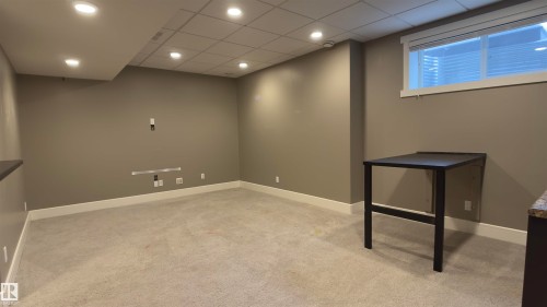 616 175A Street Sw, Edmonton, AB - Indoor