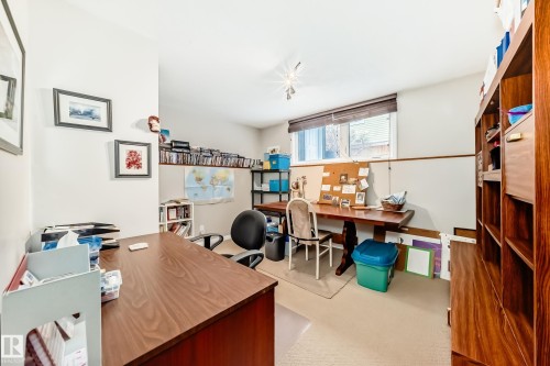 12404 39 Avenue Nw, Edmonton, AB - Indoor Photo Showing Other Room