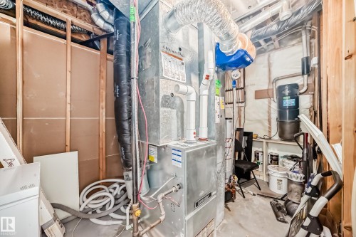 1605 Haswell Court, Edmonton, AB - Indoor Photo Showing Basement