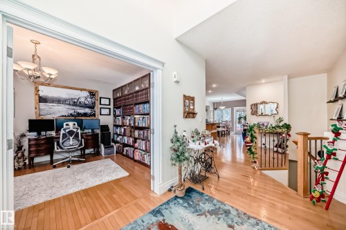 1605 Haswell Court, Edmonton, AB - Indoor Photo Showing Other Room