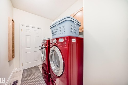 1605 Haswell Court, Edmonton, AB - Indoor Photo Showing Laundry Room