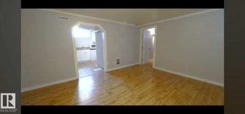 11319 137 Avenue, Edmonton, AB - Indoor Photo Showing Other Room