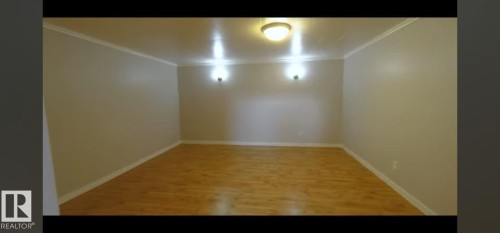 11319 137 Avenue, Edmonton, AB - Indoor Photo Showing Other Room