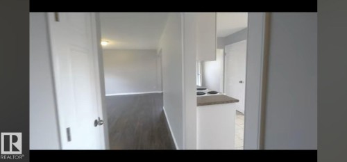 11319 137 Avenue, Edmonton, AB - Indoor Photo Showing Other Room