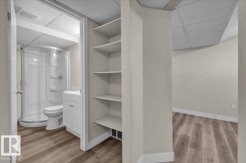 10345 159 Street, Edmonton, AB - Indoor