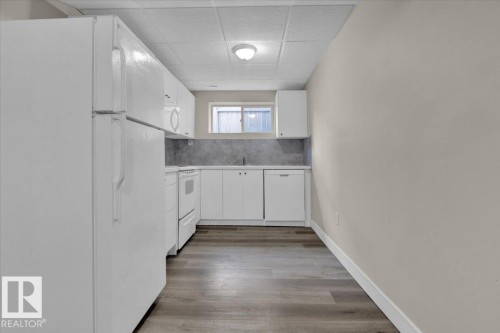 10345 159 Street, Edmonton, AB - Indoor Photo Showing Other Room