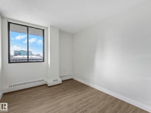 406 10125 109 Street, Edmonton, AB - Indoor Photo Showing Other Room