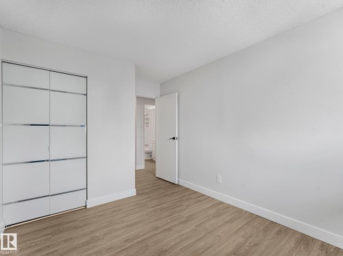 406 10125 109 Street, Edmonton, AB - Indoor Photo Showing Other Room