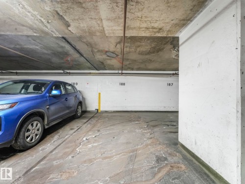 406 10125 109 Street, Edmonton, AB - Indoor Photo Showing Garage