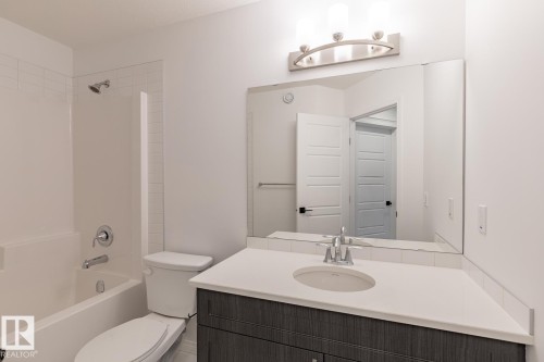 219 Wattle Road, Leduc, AB - Indoor Photo Showing Bathroom