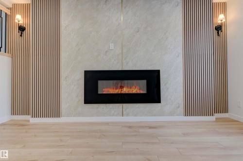 123 MORIN MAZE Maze  Edmonton, AB T6K 1V1