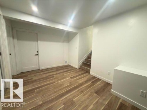 11912 140 Avenue, Edmonton, AB - Indoor Photo Showing Other Room