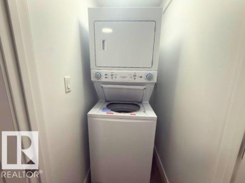 11912 140 Avenue, Edmonton, AB - Indoor Photo Showing Laundry Room