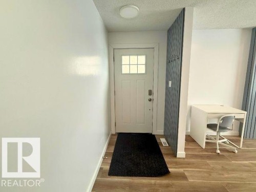 11912 140 Avenue, Edmonton, AB - Indoor Photo Showing Other Room