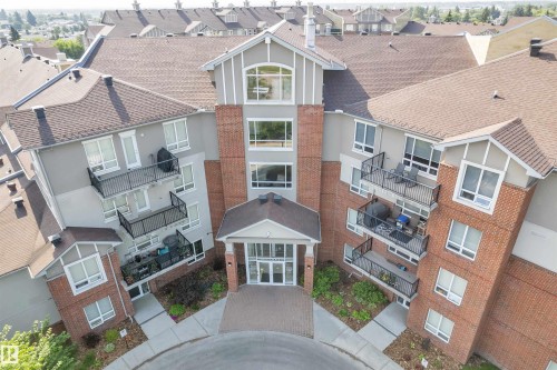 104 6315 135 Avenue, Edmonton, AB - Outdoor