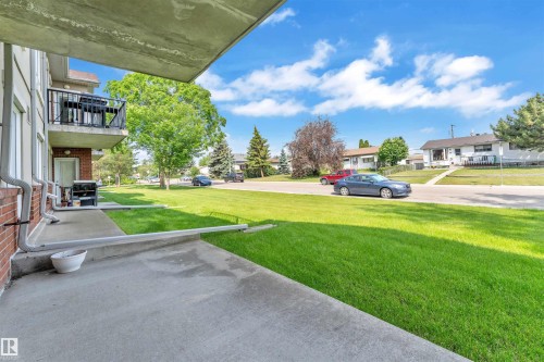 104 6315 135 Avenue, Edmonton, AB - Outdoor