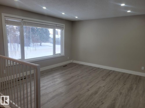 15112 72 Street, Edmonton, AB - Indoor Photo Showing Other Room