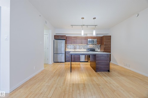 409 9517 160 Avenue, Edmonton, AB - Indoor Photo Showing Kitchen