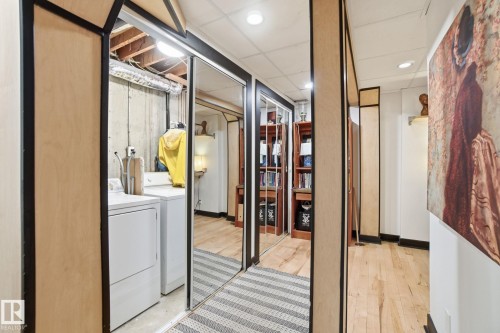 223 Dickinsfield Court, Edmonton, AB - Indoor