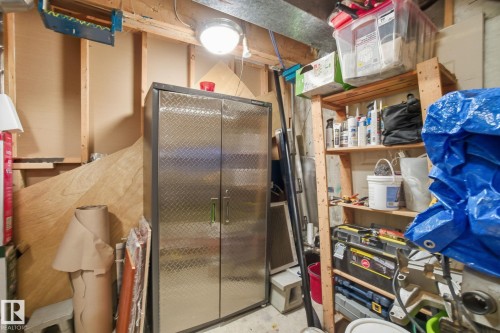 223 Dickinsfield Court, Edmonton, AB - Indoor