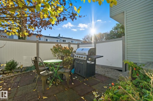 223 Dickinsfield Court, Edmonton, AB - Outdoor