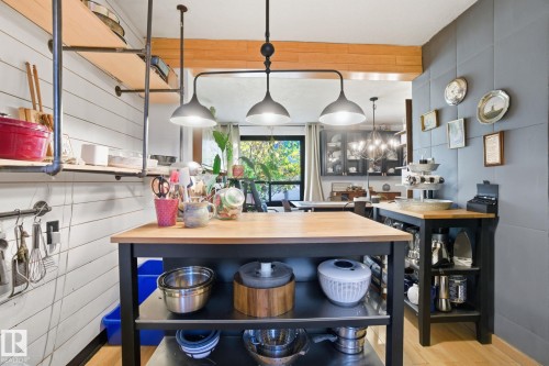 223 Dickinsfield Court, Edmonton, AB - Indoor Photo Showing Dining Room