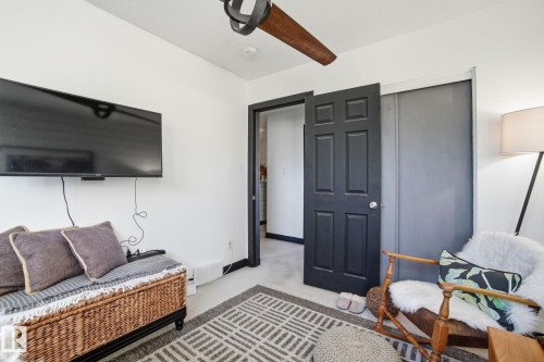 223 Dickinsfield Court, Edmonton, AB - Indoor