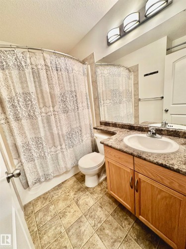 208 1204 156 Street, Edmonton, AB - Indoor Photo Showing Bathroom