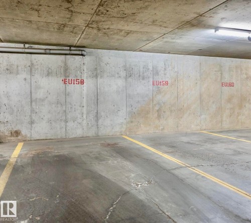 208 1204 156 Street, Edmonton, AB - Indoor Photo Showing Garage
