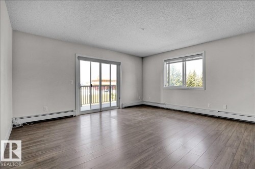 219 14808 125 Street, Edmonton, AB - Indoor