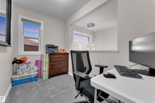 2320 Chokecherry Close, Edmonton, AB - Indoor