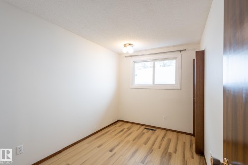 14811 61A Street, Edmonton, AB - Indoor Photo Showing Other Room