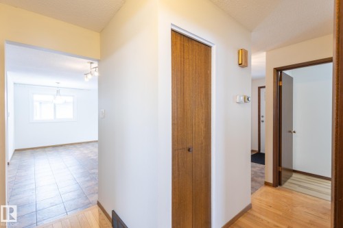 14811 61A Street, Edmonton, AB - Indoor Photo Showing Other Room