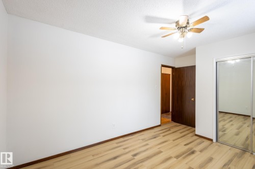 14811 61A Street, Edmonton, AB - Indoor Photo Showing Other Room