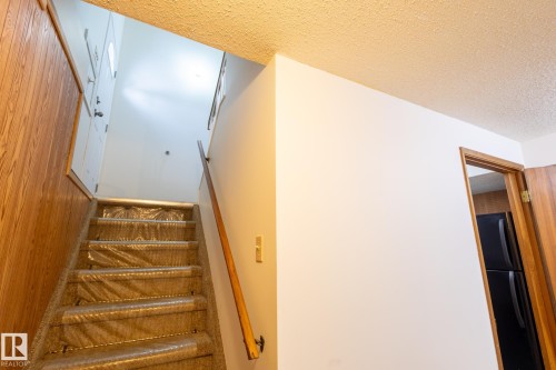 14811 61A Street, Edmonton, AB - Indoor Photo Showing Other Room