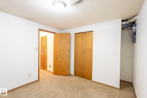 14811 61A Street, Edmonton, AB - Indoor Photo Showing Other Room