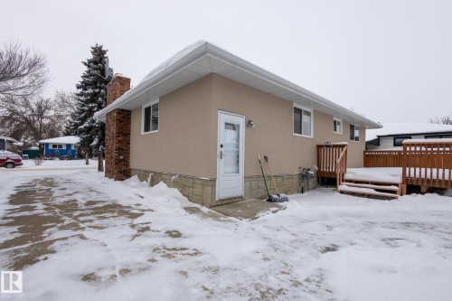 14811 61A Street, Edmonton, AB - Outdoor