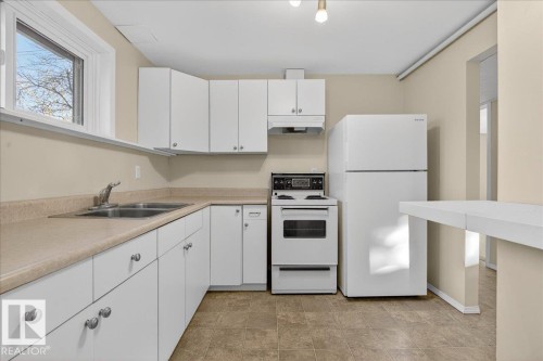 16206 79A Avenue, Edmonton, AB - Indoor Photo Showing Kitchen With Double Sink