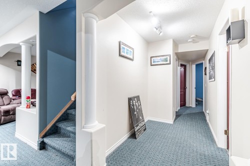 4522 53 Avenue, Leduc, AB - Indoor Photo Showing Other Room