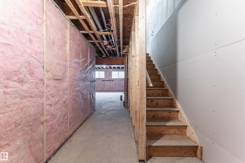 20512 22 Avenue, Edmonton, AB - Indoor Photo Showing Other Room