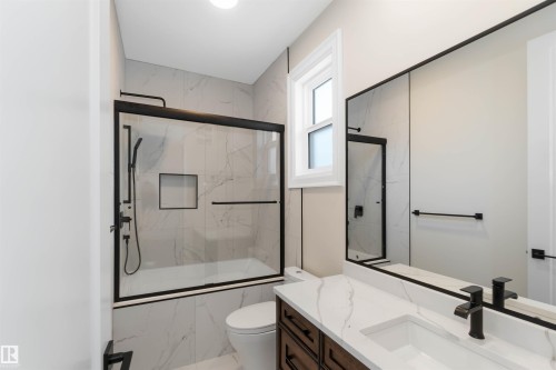 3406 Soleil Boulevard, Beaumont, AB - Indoor Photo Showing Bathroom