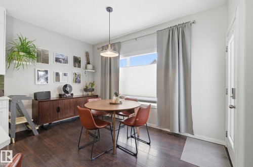 8209 14 Avenue, Edmonton, AB - Indoor Photo Showing Dining Room
