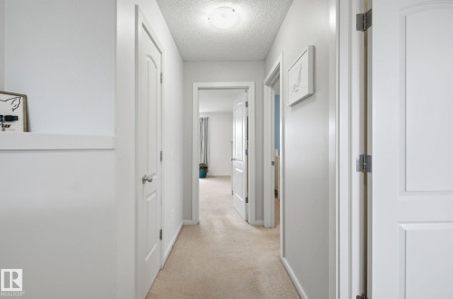 8209 14 Avenue, Edmonton, AB - Indoor Photo Showing Other Room