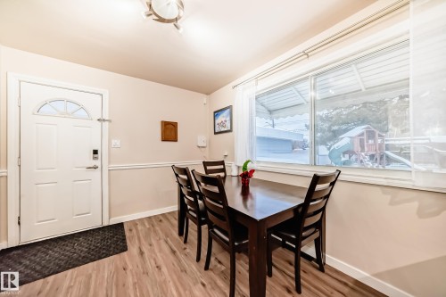 13032 134 Street, Edmonton, AB - Indoor Photo Showing Dining Room
