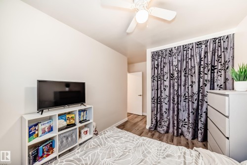 13032 134 Street, Edmonton, AB - Indoor Photo Showing Bedroom