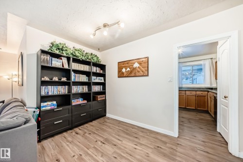 13032 134 Street, Edmonton, AB - Indoor
