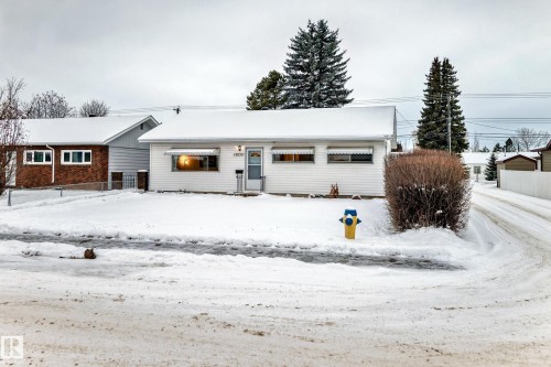 13032 134 Street, Edmonton, AB - Outdoor