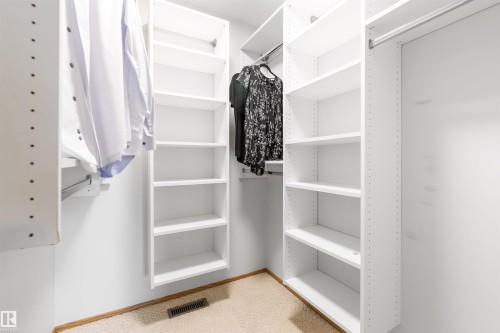 10854 11 Avenue, Edmonton, AB - Indoor With Storage