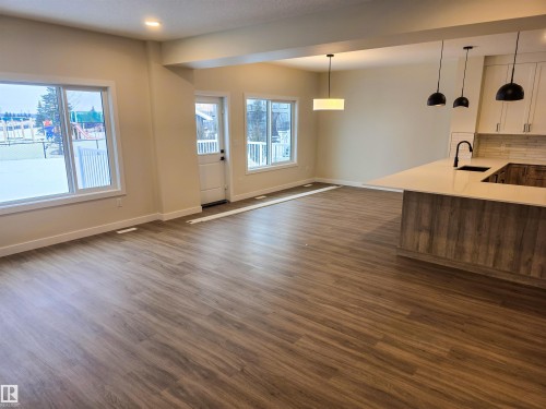 1162 Genesis Lake Boulevard, Stony Plain, AB - Indoor Photo Showing Other Room